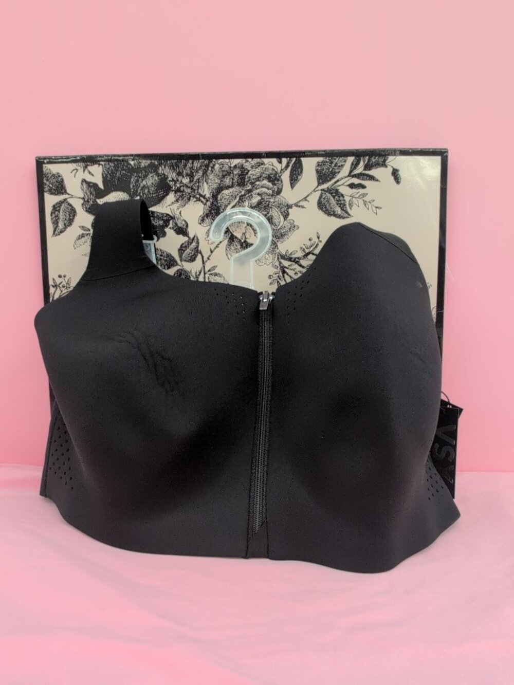 Victoria Secret VSX Featherweight Max Front Close Sports Bra 38DDD Black